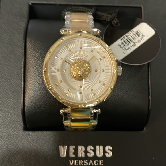 BNIB Men’s Versus Versace Watch - Picture 2 of 4